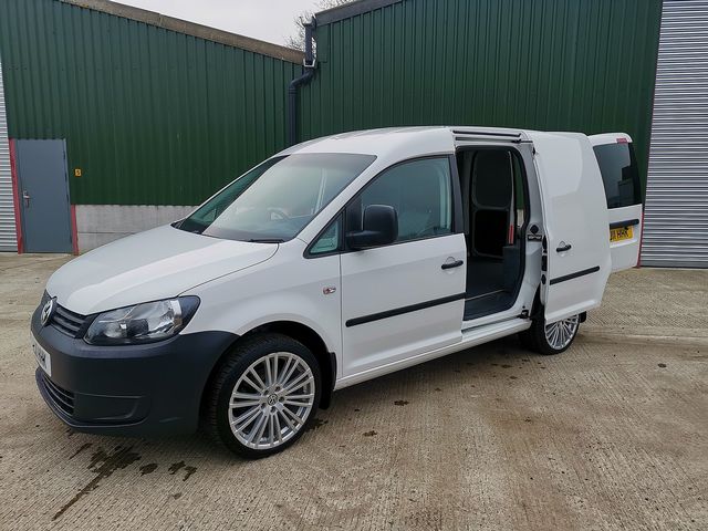 VOLKSWAGEN Caddy C20 1.6TDI 102PS (2011) - Picture 2