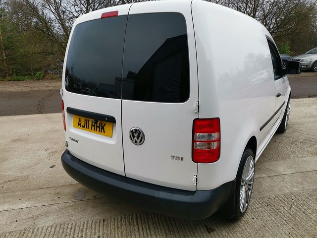 VOLKSWAGEN Caddy C20 1.6TDI 102PS (2011) - Picture 7