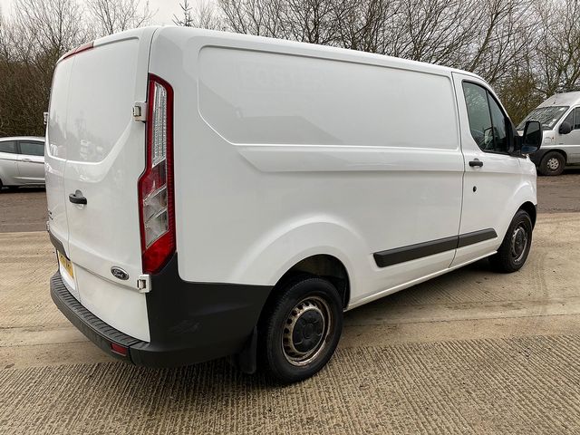 FORD Transit Custom 2.2TD 125PS 290 FWD L2 (2014) - Picture 7