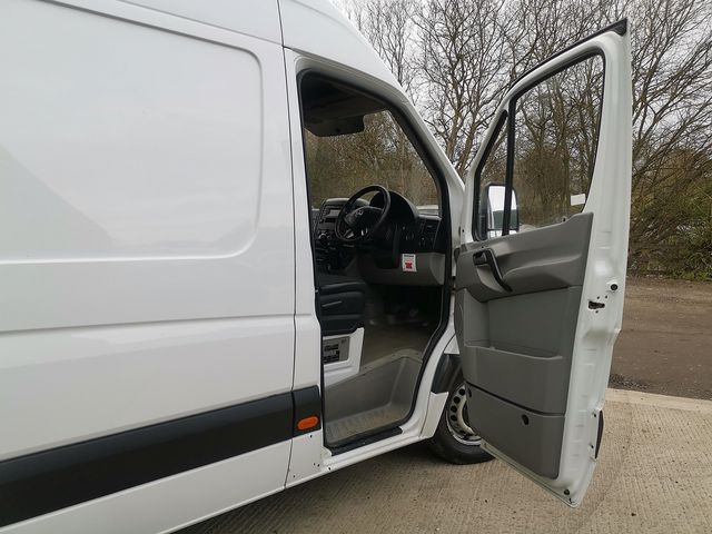 MERCEDES Sprinter 316CDI 163BHP Long Wheel Base (2013) - Picture 10