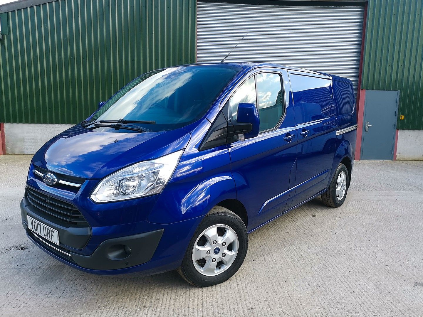 FORDTransit Custom2.0TD 130PS 270 Limited FWD L1 for sale