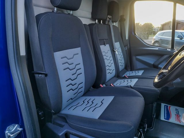 FORD Transit Custom 2.0TD 130PS 270 Limited FWD L1 (2017) - Picture 9