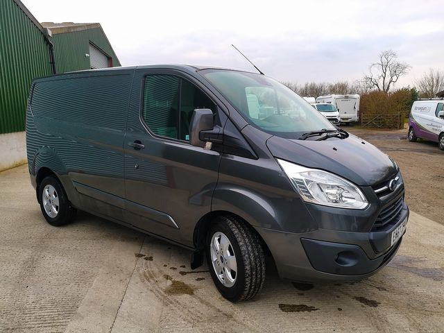 FORD Transit Custom 2.0TD 130PS 290 Limited FWD L1 (2017) - Picture 6