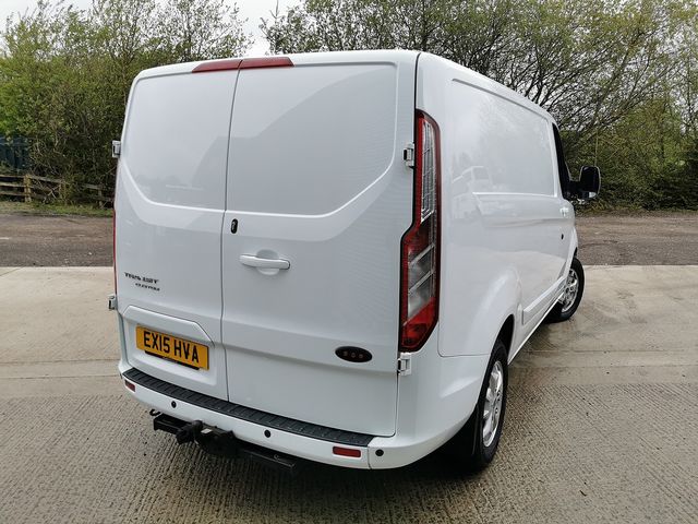 FORD Transit Custom 2.2TD 125PS 270 Limited FWD L1 (2015) - Picture 5