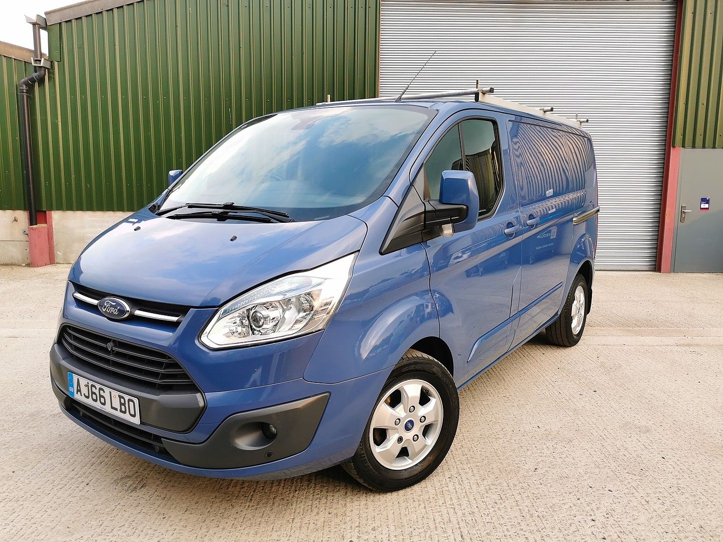 FORDTransit Custom2.2TD 125PS 290 Limited FWD L1 for sale