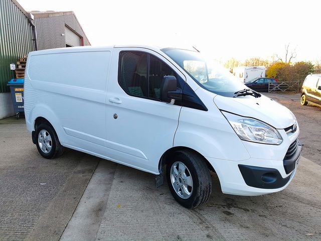 FORD Transit Custom 2.2TD 125PS 290 Limited FWD L1 (2015) - Picture 5