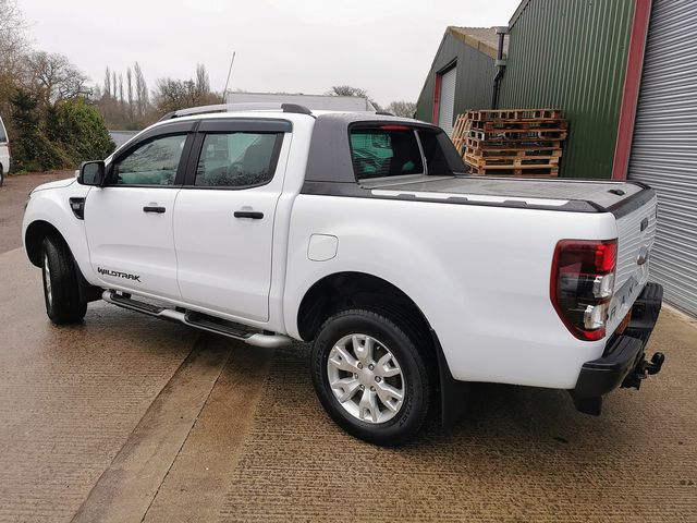 FORD Ranger Double Cab 4x4 Wildtrak 3.2TDCi 200PS (2015) - Picture 2