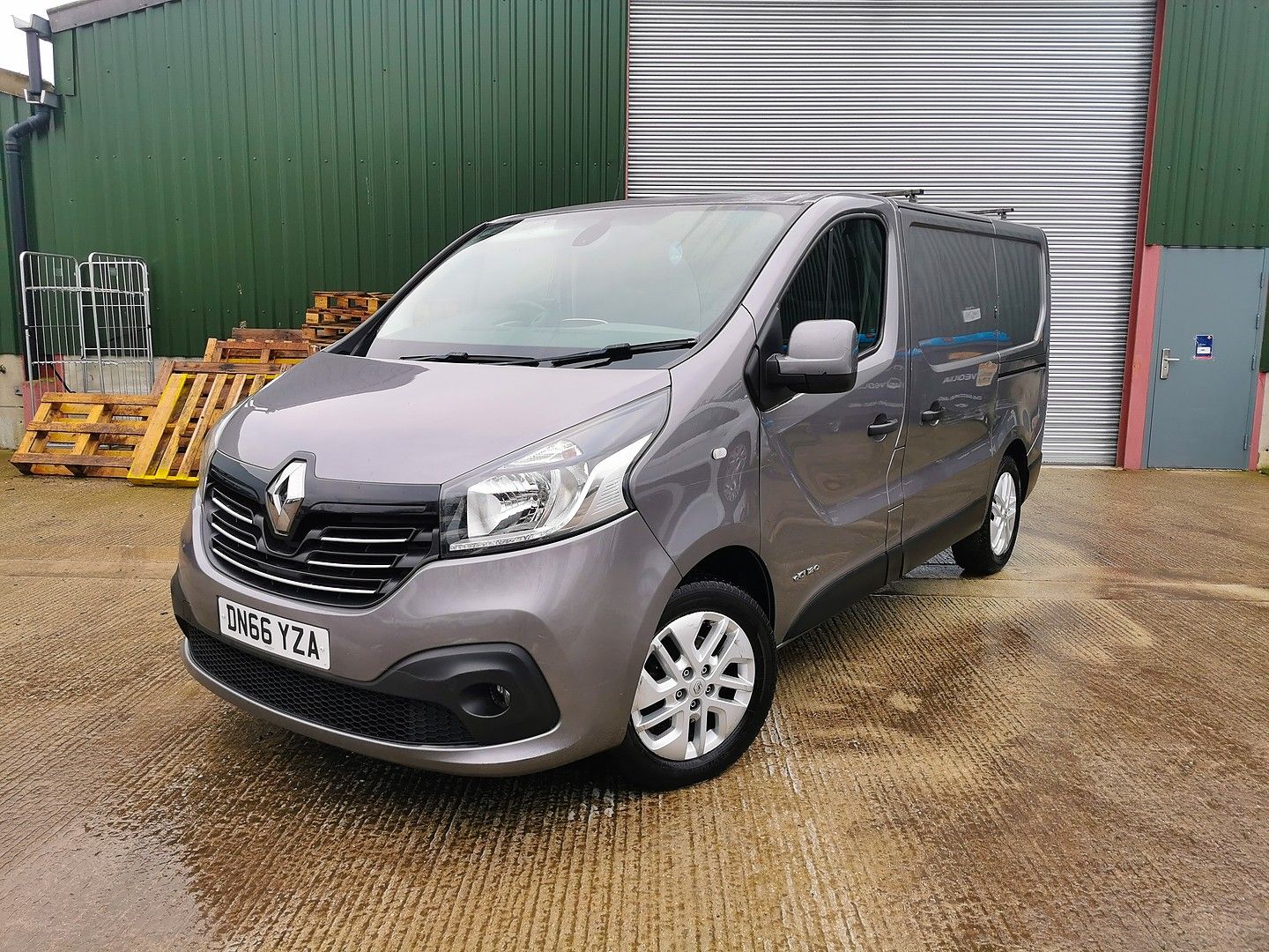 RENAULTTraficSport SL27 dCi 120 for sale