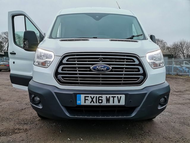 FORD Transit 2.2TDCi 125PS 290 L2H3 Trend FWD (2016) - Picture 12