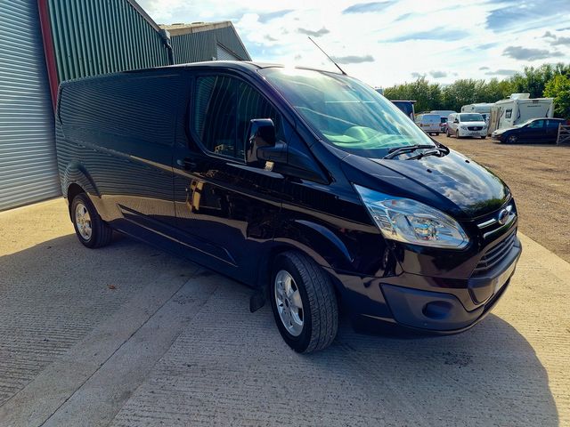 FORD Transit Custom 2.0TD 130PS 290 Limited FWD L2 H1 (2016) - Picture 5