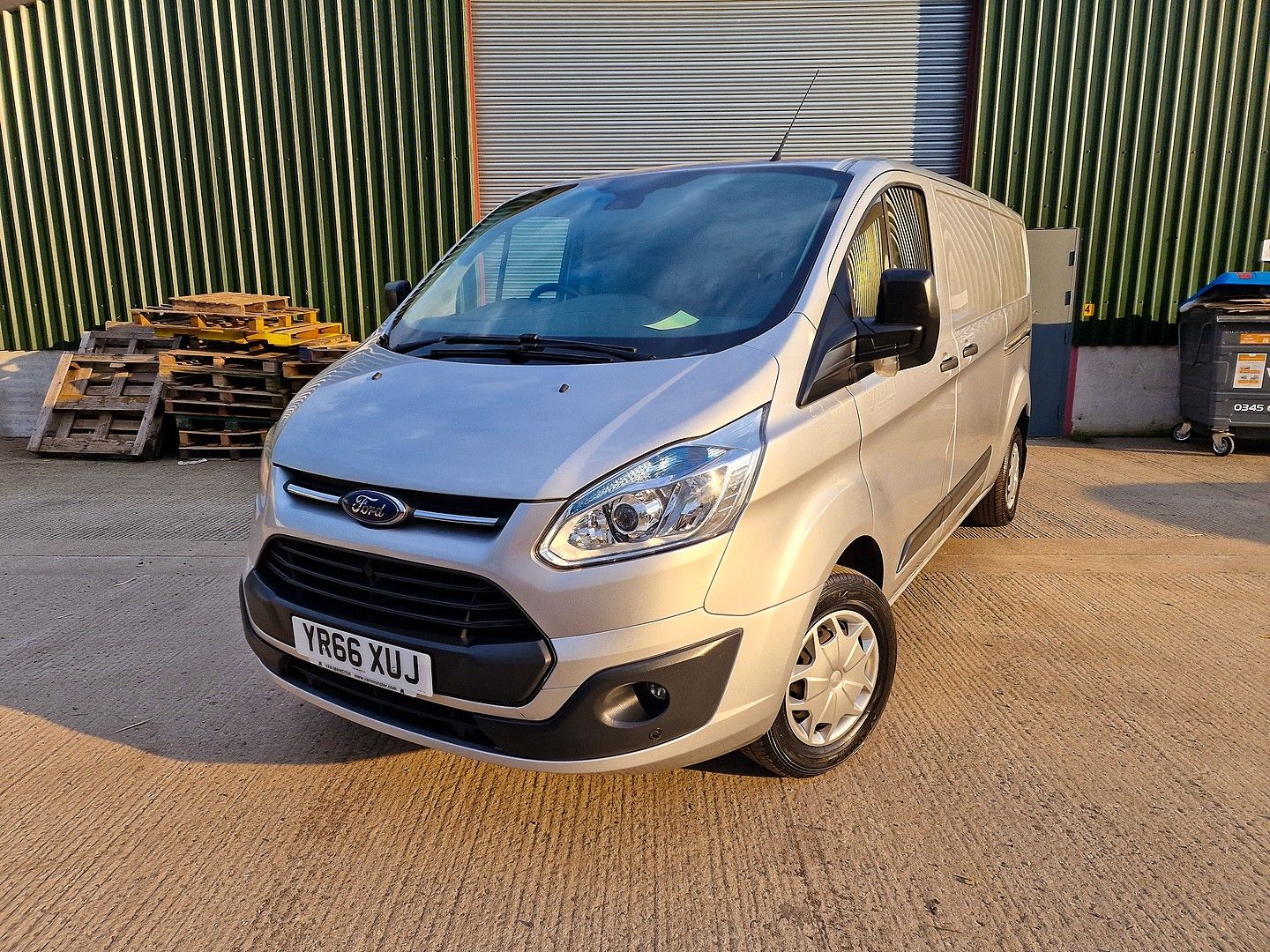 FORDTransit Custom2.2TD 125PS 290 Trend FWD L2 for sale