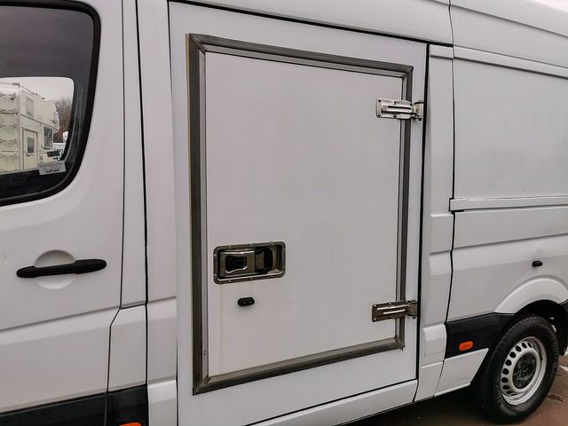 MERCEDES Sprinter 313CDI Fridge Van (2015) - Picture 13