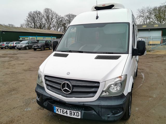 MERCEDES Sprinter 313CDI Fridge Van (2015) - Picture 5