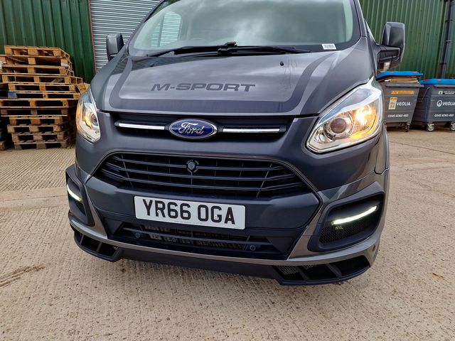 FORD Transit Custom 2.2TD 155PS 290 Limited FWD L2 (2016) - Picture 8