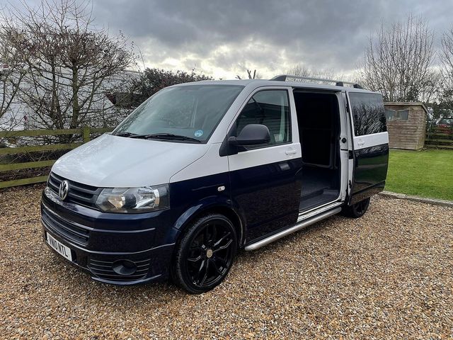 VOLKSWAGEN Transporter T28 102PS TDI SWB 2.0 (2010) - Picture 5