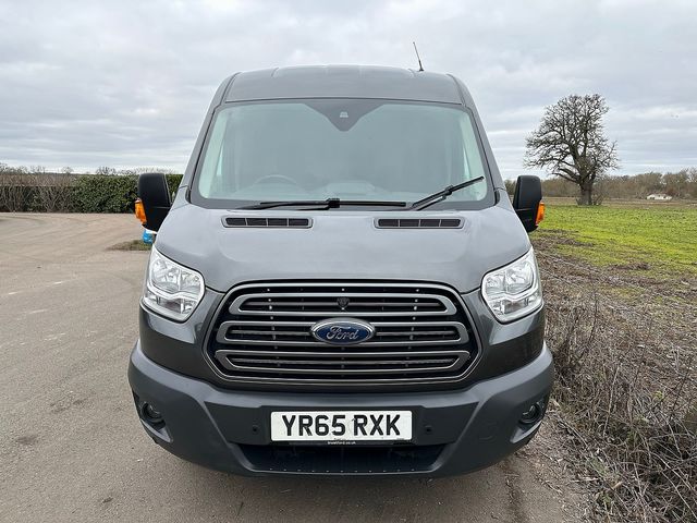 FORD Transit 2.2TDCi 125PS 350 L3H2 Trend RWD (2015) - Picture 12