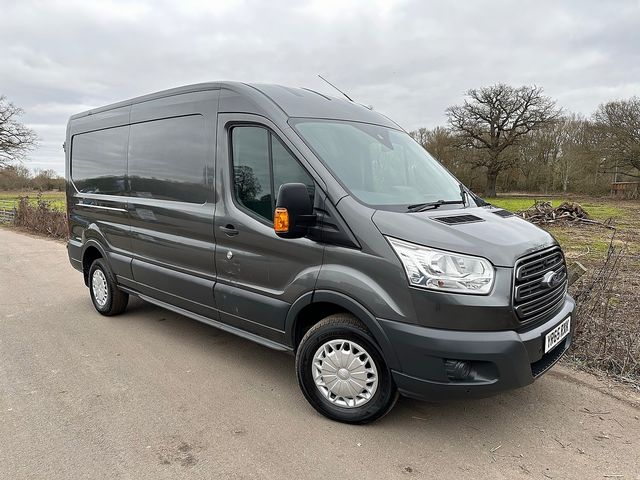 FORD Transit 2.2TDCi 125PS 350 L3H2 Trend RWD (2015) - Picture 2