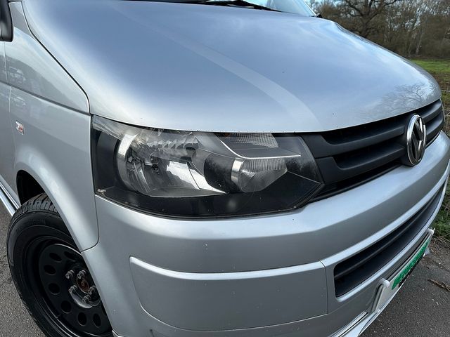 VOLKSWAGEN Transporter T30 102PS TDI SWB 2.0 (2010) - Picture 13