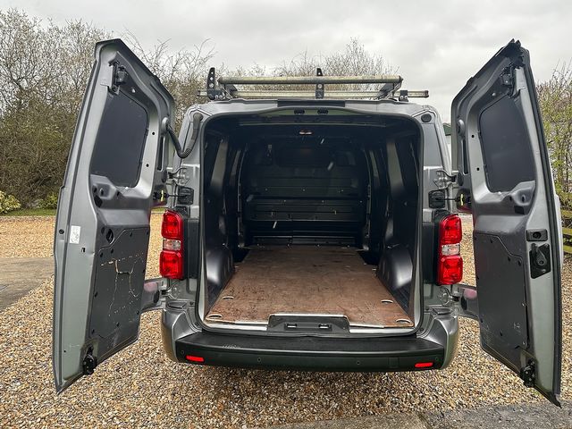 VAUXHALL Vivaro L2 Sportive 2900 1.5 (100PS) Turbo D S/S (2019) - Picture 7