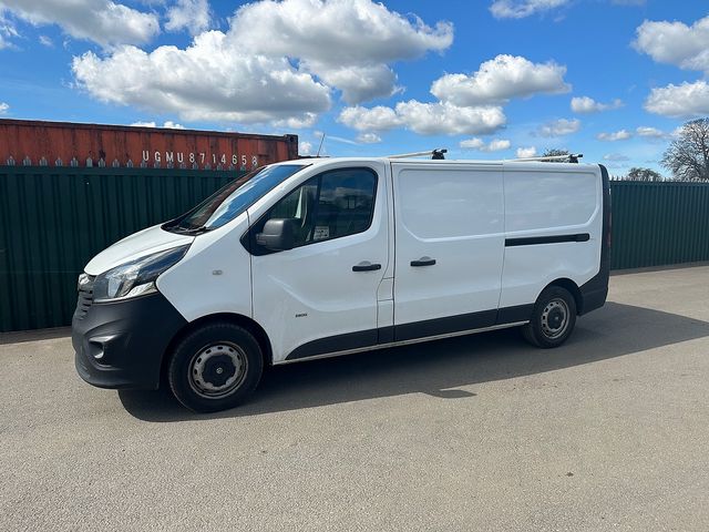 VAUXHALL Vivaro 2900 1.6CDTi (115) L2H1 (2015) - Picture 3