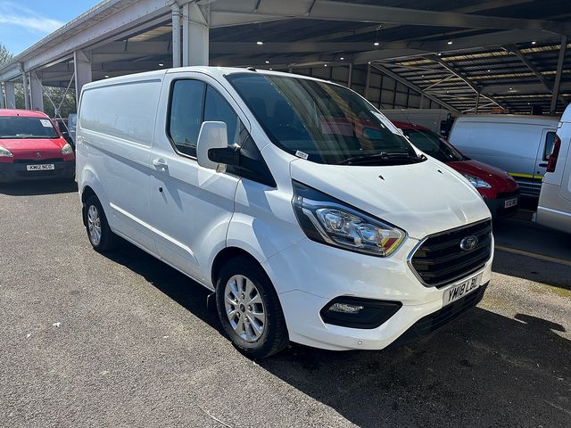 FORD Transit Custom 2.0TD 130PS 280 Limited FWD L1 (2018) - Picture 2