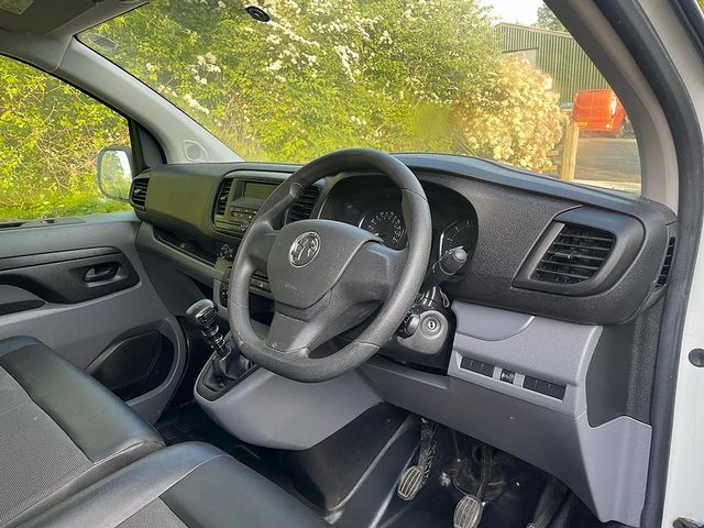 VAUXHALL Vivaro L2 Edition 3100 2.0 (120PS) Turbo D S/S (2019) - Picture 9