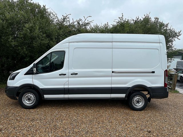 FORD Transit 2.0TDCI 130PS 350 L3H3 RWD (2019) - Picture 5