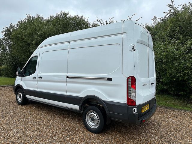 FORD Transit 2.0TDCI 130PS 350 L3H3 RWD (2019) - Picture 6