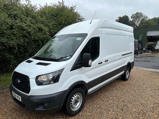 FORD Transit 2.0TDCI 130PS 350 L3H3 RWD (2019) - Picture 7