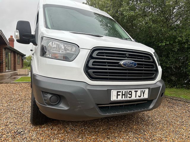 FORD Transit 2.0TDCI 130PS 350 L3H3 (2019) - Picture 10