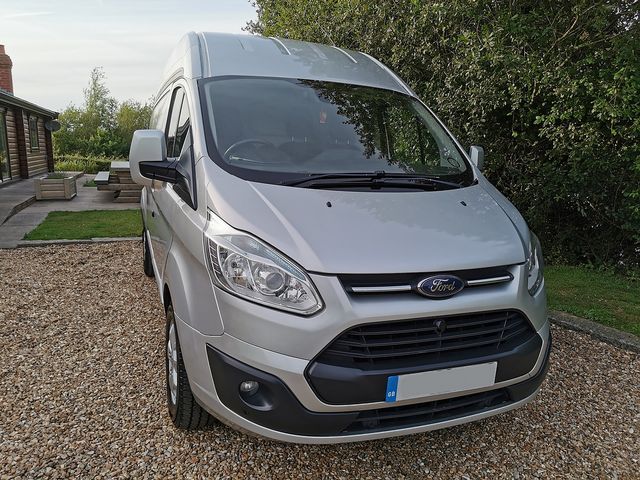 FORD Transit Custom 2.2TD 125PS 310 Limited FWD L1 Hi Roof (2014) - Picture 10