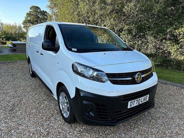 VAUXHALL Vivaro L1 Dynamic 2900 1.5 (100PS) Turbo D S/S (2021) - Picture 11