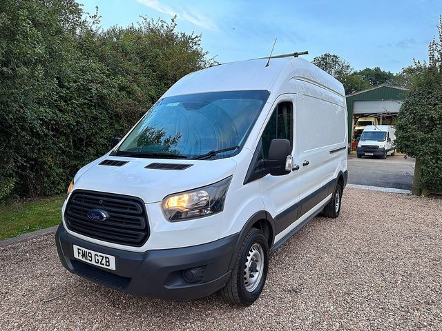 FORD Transit 2.0TDCI 130PS 350 L3H3 RWD (2019) - Picture 9