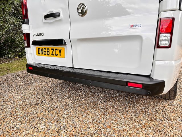 VAUXHALL Vivaro Sportive 2700 1.6CDTI (120) L2H1 (2018) - Picture 5