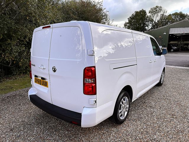 VAUXHALL Vivaro L2 Sportive 2900 1.5 (100PS) Turbo D S/S (2019) - Picture 3