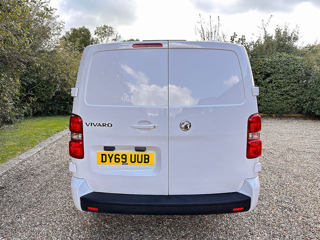 VAUXHALL Vivaro L2 Sportive 2900 1.5 (100PS) Turbo D S/S (2019) - Picture 4