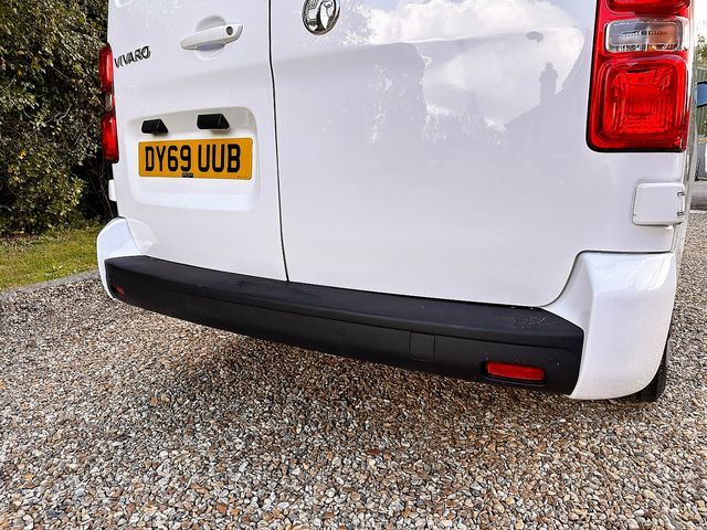 VAUXHALL Vivaro L2 Sportive 2900 1.5 (100PS) Turbo D S/S (2019) - Picture 5