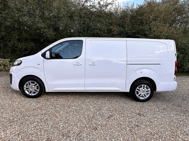 VAUXHALL Vivaro L2 Sportive 2900 1.5 (100PS) Turbo D S/S (2019) - Picture 8