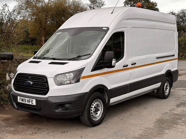 FORD Transit 2.0TDCI 130PS 350 L3H3 (2019) - Picture 8