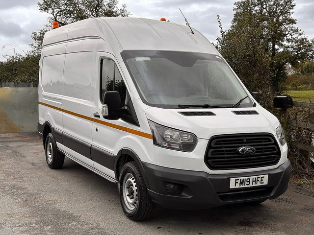 FORD Transit 2.0TDCI 130PS 350 L3H3 (2019) - Picture 9