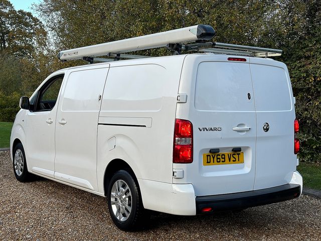 VAUXHALL Vivaro L2 Sportive 2900 1.5 (100PS) Turbo D S/S (2019) - Picture 4