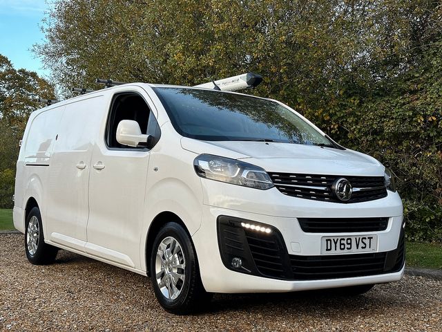 VAUXHALL Vivaro L2 Sportive 2900 1.5 (100PS) Turbo D S/S (2019) - Picture 8