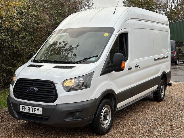 FORD Transit 2.0TDCI 130PS 350 L3H3 (2019) - Picture 9