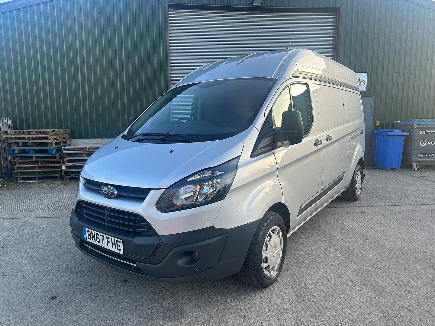 FORDTransit Custom2.0TD 105PS 320 FWD L2 H2 for sale