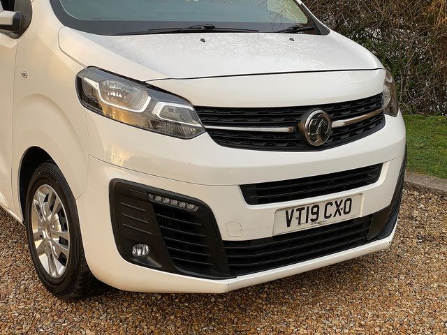 VAUXHALL Vivaro L1 Sportive 2900 1.5 (100PS) Turbo D S/S (2019) - Picture 5