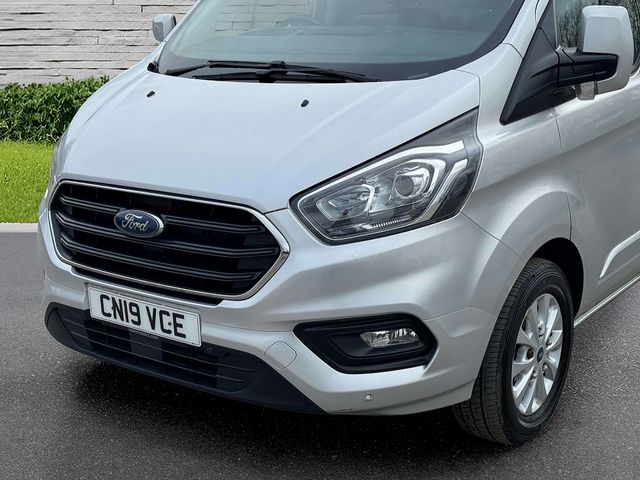 FORD Transit Custom 2.0TD 130PS 300 Limited L2H1 (2019) - Picture 10