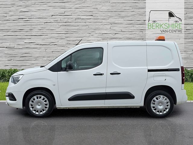 VAUXHALL Combo Sportive 2300 1.5 (100PS) TD S/S Eu6.2 (2019) - Picture 7