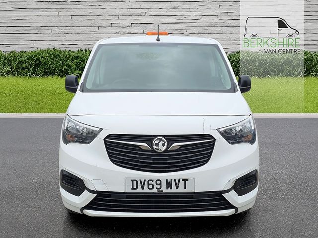 VAUXHALL Combo Sportive 2300 1.5 (100PS) TD S/S Eu6.2 (2019) - Picture 9