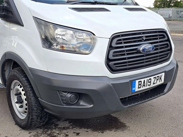 FORD Transit 2.0TDCI 130PS 350 L3H2 (2019) - Picture 8