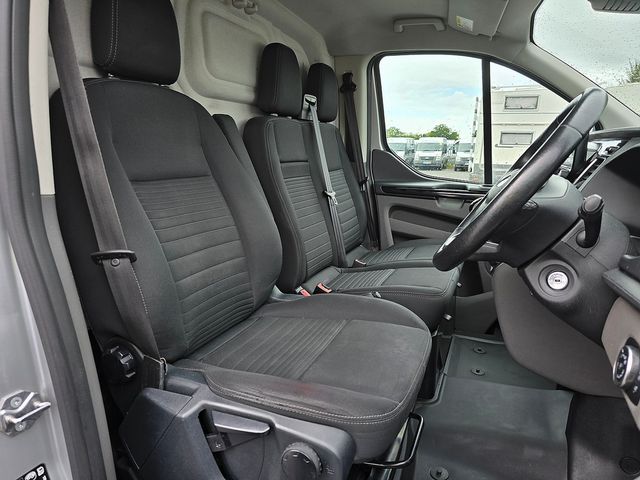 FORD Transit Custom 2.0TD 130PS 280 Limited SWB (2019) - Picture 18